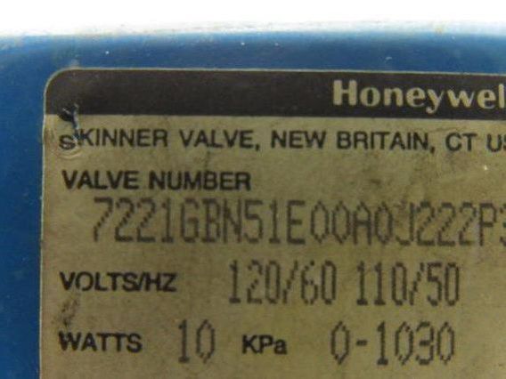 Honeywell 7221GBN51E00A0J222P3 Solenoid Valve 120/60V 10Watts 5/8 Orifice