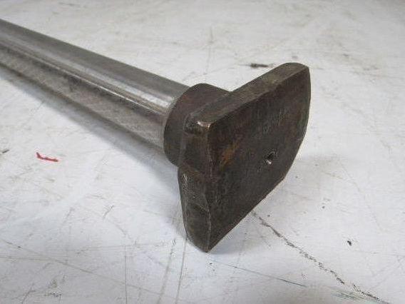 8" Gate Valve Stem 1-3/8" DIA. 33" Length 0.167 Pitch 6 TPI 416 SS.