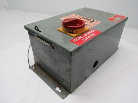 Daykin GPFS-13 Transformer Disconnect Enclosure 750VA 1Ph Pri 480V Sec 115V 6.5A