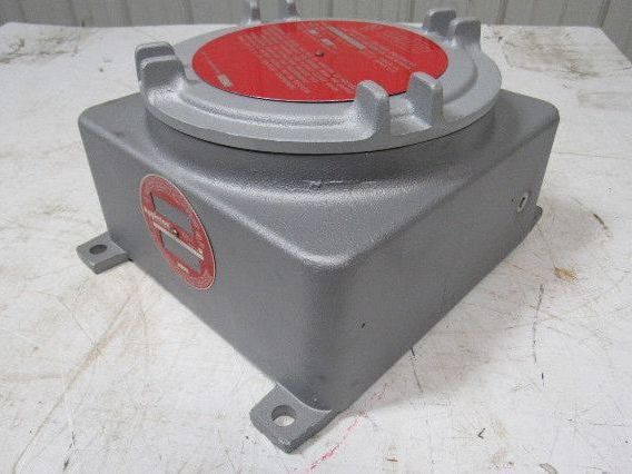 Dual-Lite 12XPB-75P Explosion Proof Emergency Lighting 12VDC Battery Unit