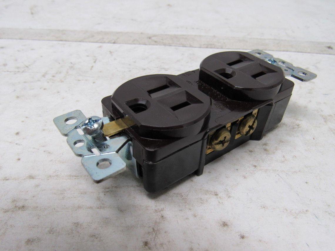 Arrow Hart 5252 Duplex Receptacle Brown w/ Horizontal Weatherproof Cover
