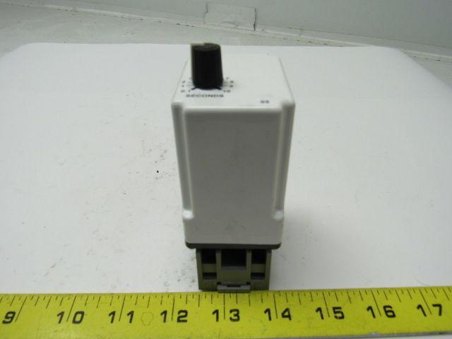 Macromatic Tr-50826-05 Series C Time Delay Flasher 12v AC/DC Range 0.1-10 Sec.