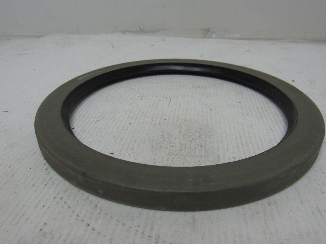 Chicago Rawhide 65036 Oil Seal 8" OD 6-5/16" ID 1/2" W