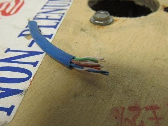 Mohawk M56167 MegaLan Cat 5E Cable Non Plenum Twisted Pair 24 AWG 337'