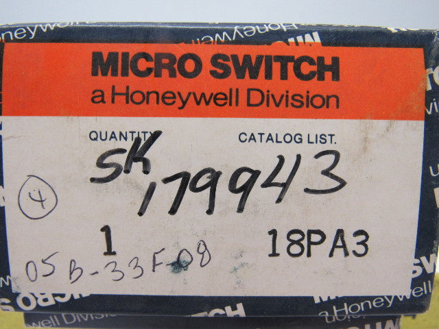 Honeywell 18PA3 Micro Switch Terminal Block Base Receptacle 8 Pole