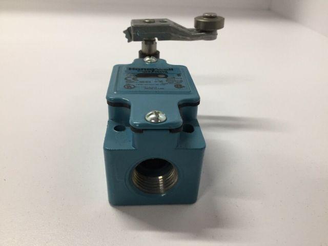 Honeywell GLFA24A1B Micro Limit Switch Roller Arm GLZ51B GLZ1AA