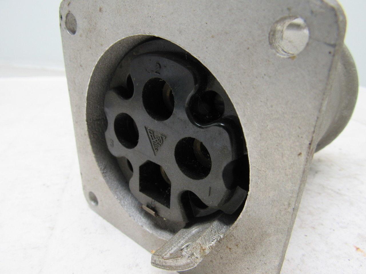 Russell & Stoll 7324 60 Amp Plug Pin & Sleeve Receptacle Parts Housing & Plug