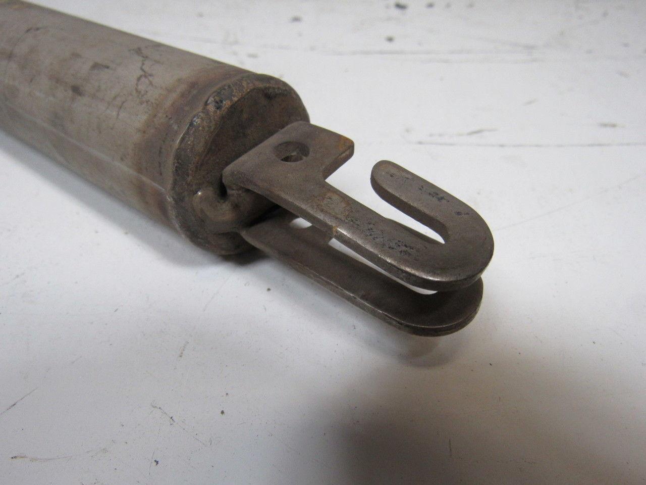 Dresser Masoneilan 32" X 1.5" Liquid Level Switch Displacer Float 316 SS