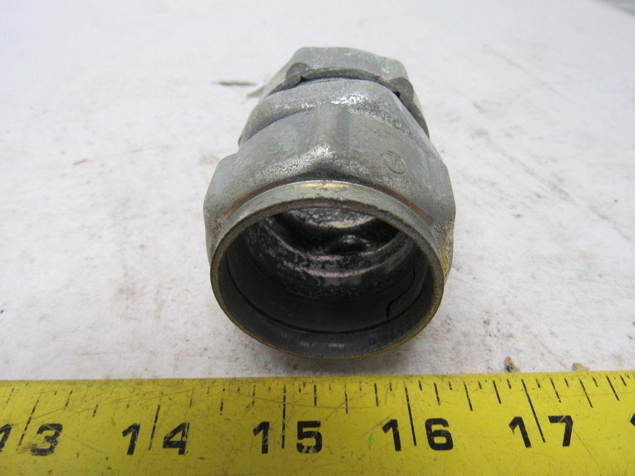 Thomas & Betts 5420 1 1/4 EMP coupling lot of 11