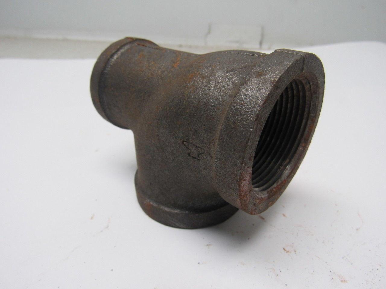 Anvil International 1-1/4" X 1-1/4"X 1" Reducing Tee Black Pipe Lot OF 4