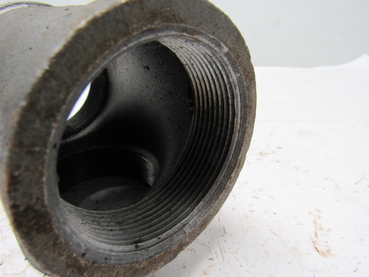 2" Malleable Iron Tee Fitting Black Pipe Steel lot of 23
