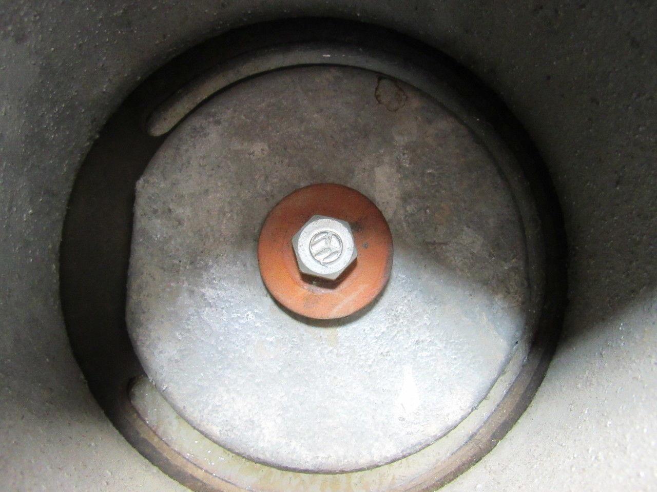 Cast Iron Roof Drain w/ Interior Valve 3" Threaded Base