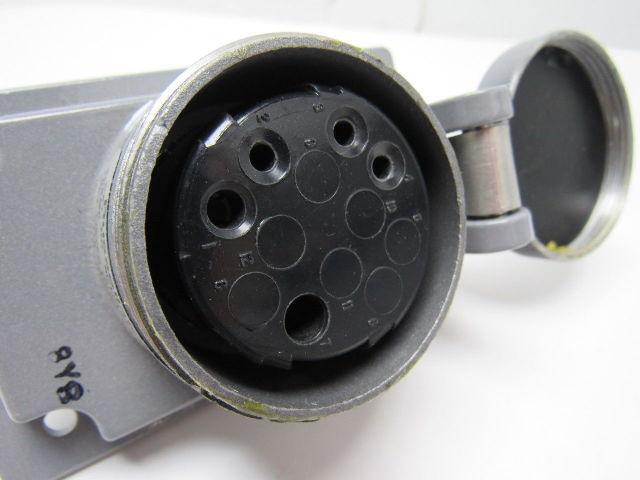 SKWR4G Russellstoll 20 Amp 600V Female Electric Receptacle 4 Wire 3 Pole