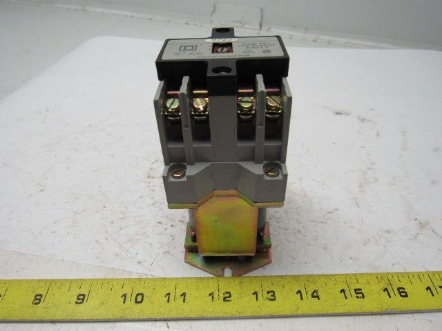 Square D XD0-22 Control Relay Series A Type XD Lot Of 2