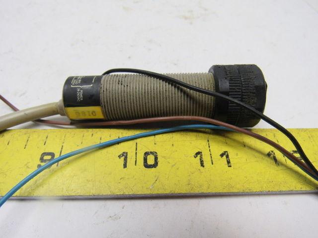 ATC 7253CR0X3ASX Photo Switch Sensor 24 to 240 VAC 18mm
