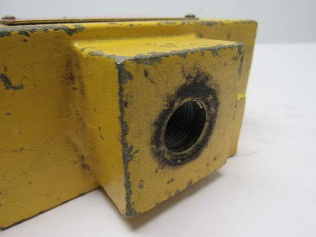 Numatics VL30N03Y Manual Lockout Valve 3/8" NPTF In/Out & Exhaust