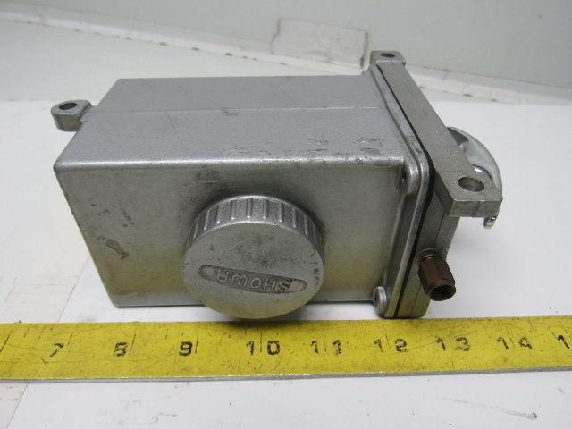 Devco Showa EA-8 HUR Manual One Shot Lubrication Pump W/Aluminum Reservoir