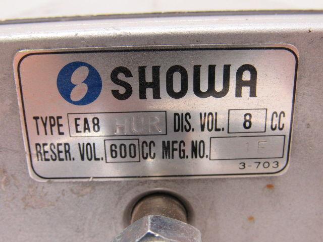 Devco Showa EA-8 HUR Manual One Shot Lubrication Pump W/Aluminum Reservoir