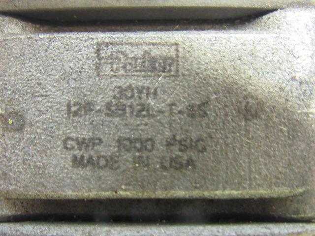 Parker 12F-SB12L-T-SS 3/4" Stainless Steel 2 Way Ball Valve PTFE Seat