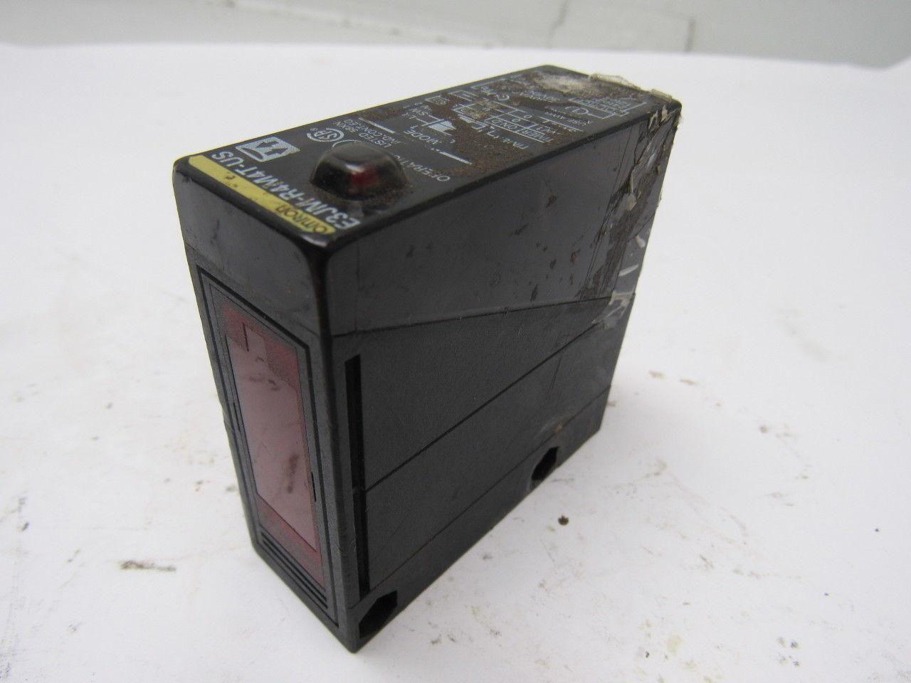 Omron E3JM-R4M4T-US Universal AC/DC Photoelectric Sensor W/Built-in Timer