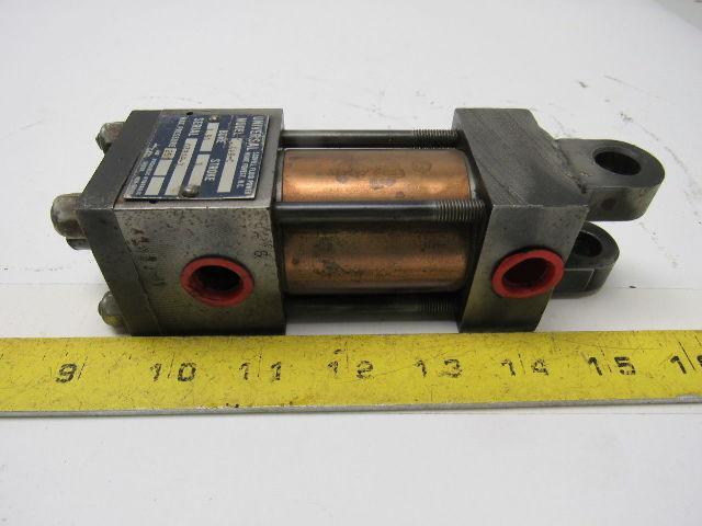 Universal UA9-C Pneumatic Cylinder 1.5" Bore X 1" Stroke