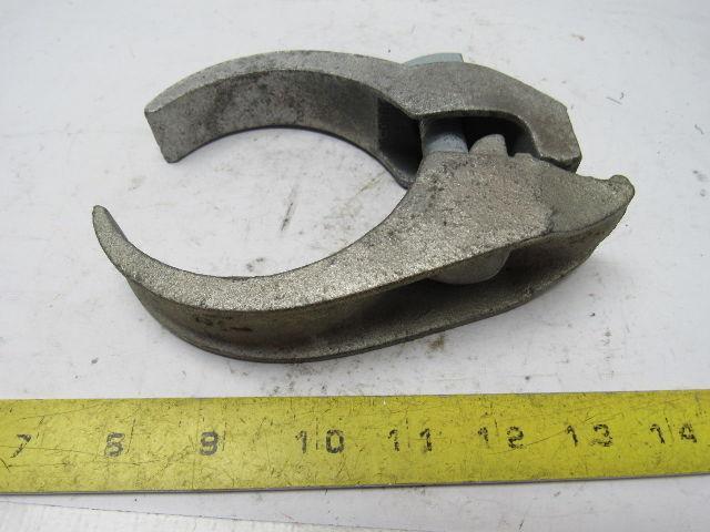 Latrobe 3-1/2" Edge Clamp Parallel Pipe Ridged Conduit Galvanized Lot Of 4