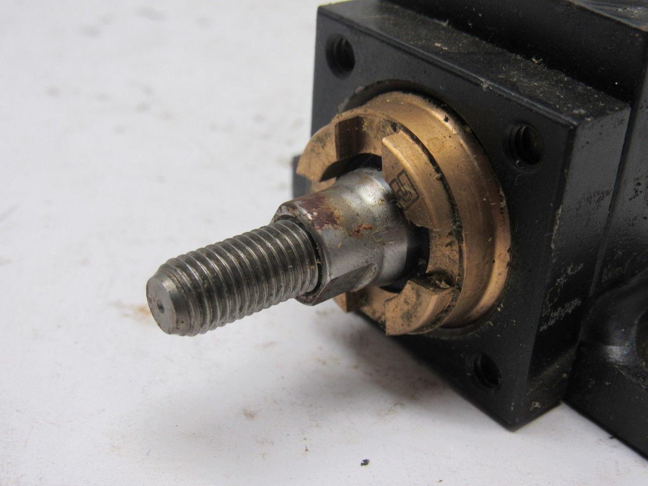 Parker 01.00 C2AU14A 1.000 Pneumatic Cylinder