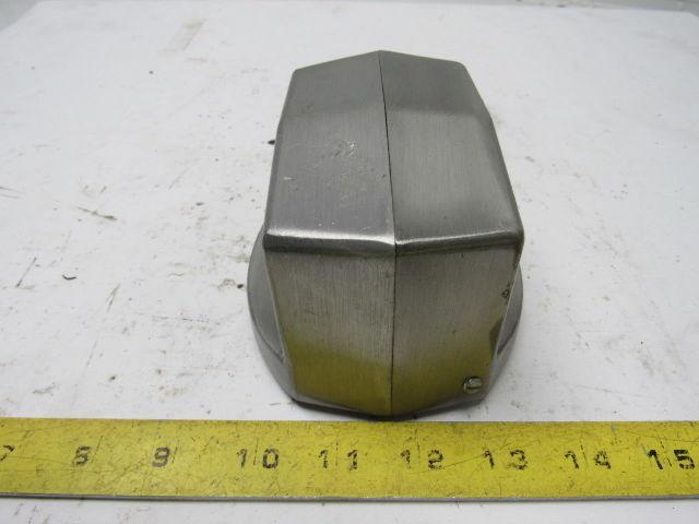 Thomas & Betts Above Floor Direct Wire Power Serve Receptacle & Fitting