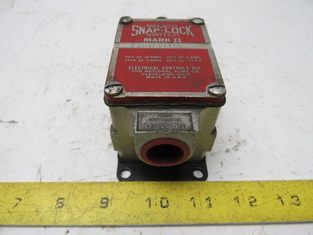 Namco EA04011100 Snap-Lock Limit Switch No Arm New No Box