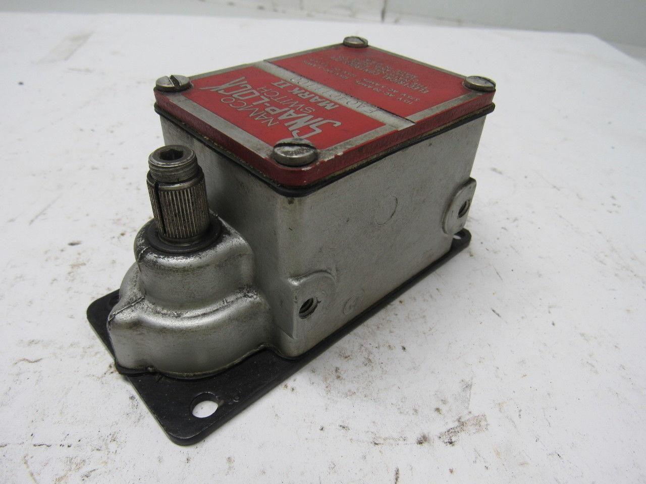 Namco EA04011100 Snap-Lock Limit Switch No Arm New No Box