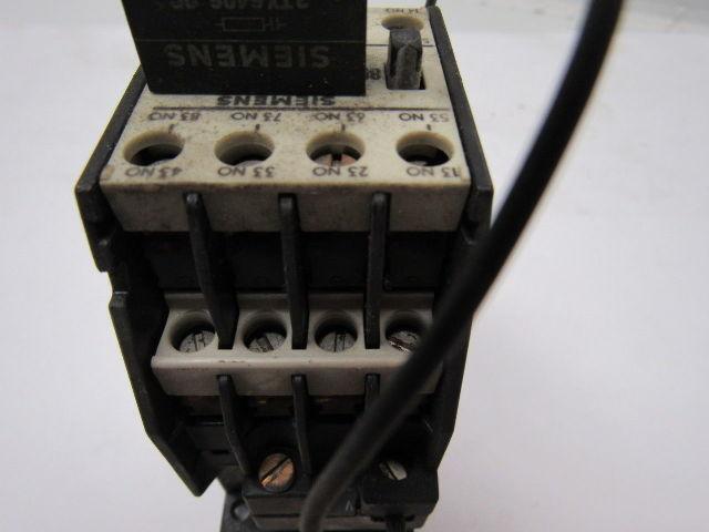 Siemens 3TH8280-0A AC 600V Contactor 220V Coil 8 N.O. Contacts