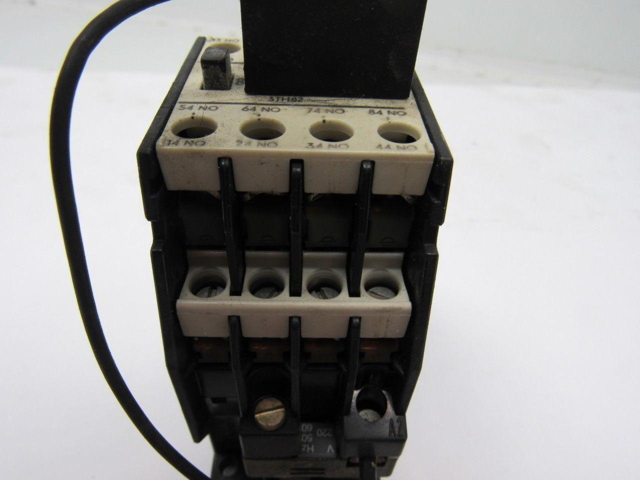 Siemens 3TH8280-0A AC 600V Contactor 220V Coil 8 N.O. Contacts