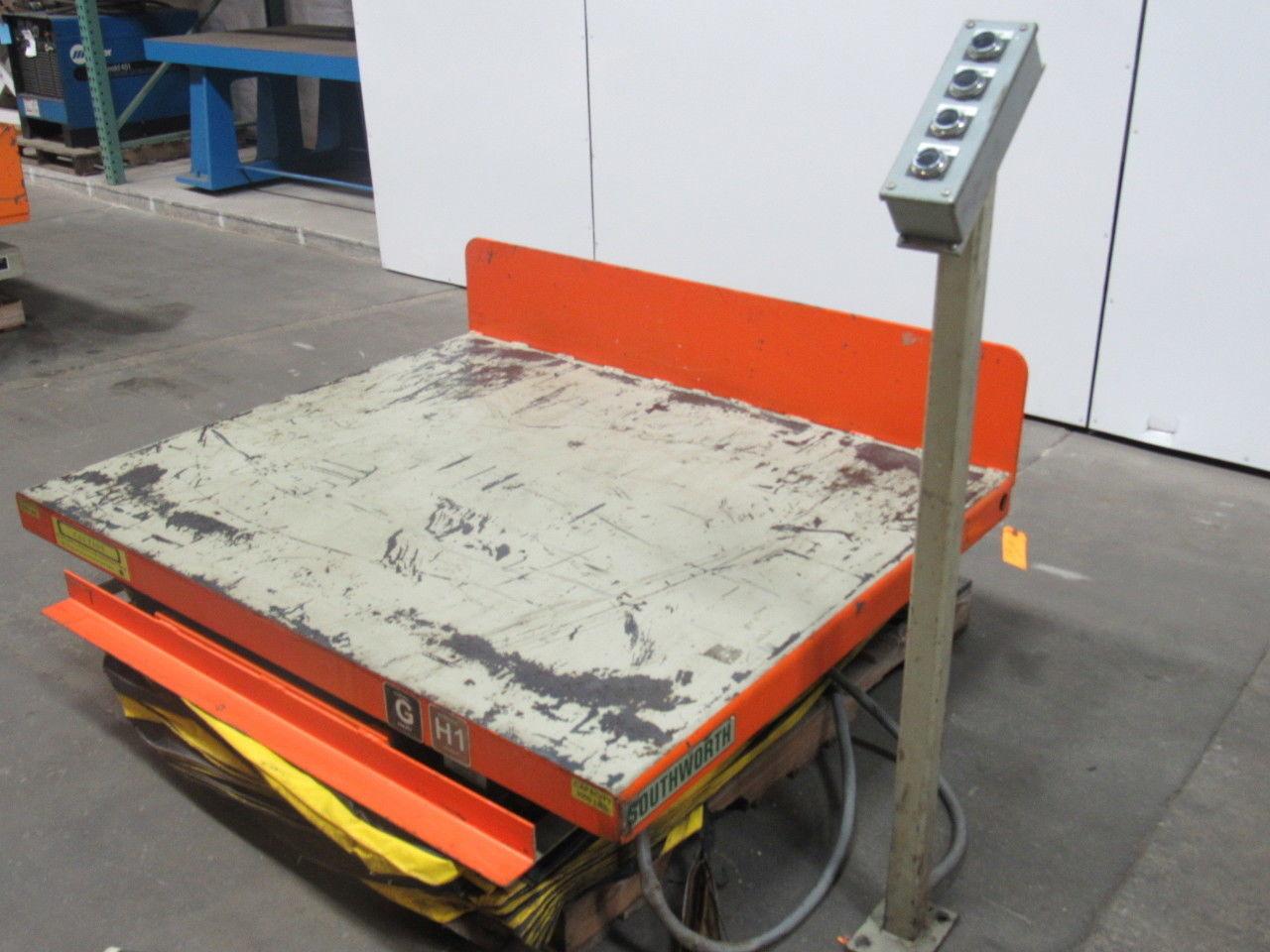 SOUTHWORTH Lift Tilt Table 3000Lb 12-36"Travel 58x48" Top 115V Single Phase