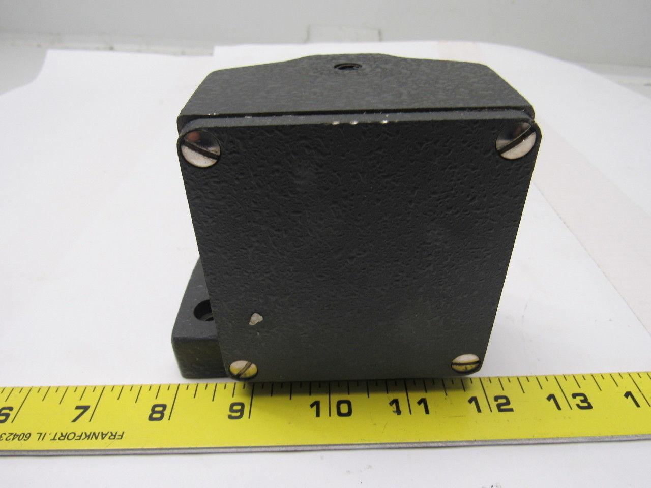 Euchner D-16-502C49/1 GSCS 4 Chisel Plunger Precision Limit Switch 10A 250V~