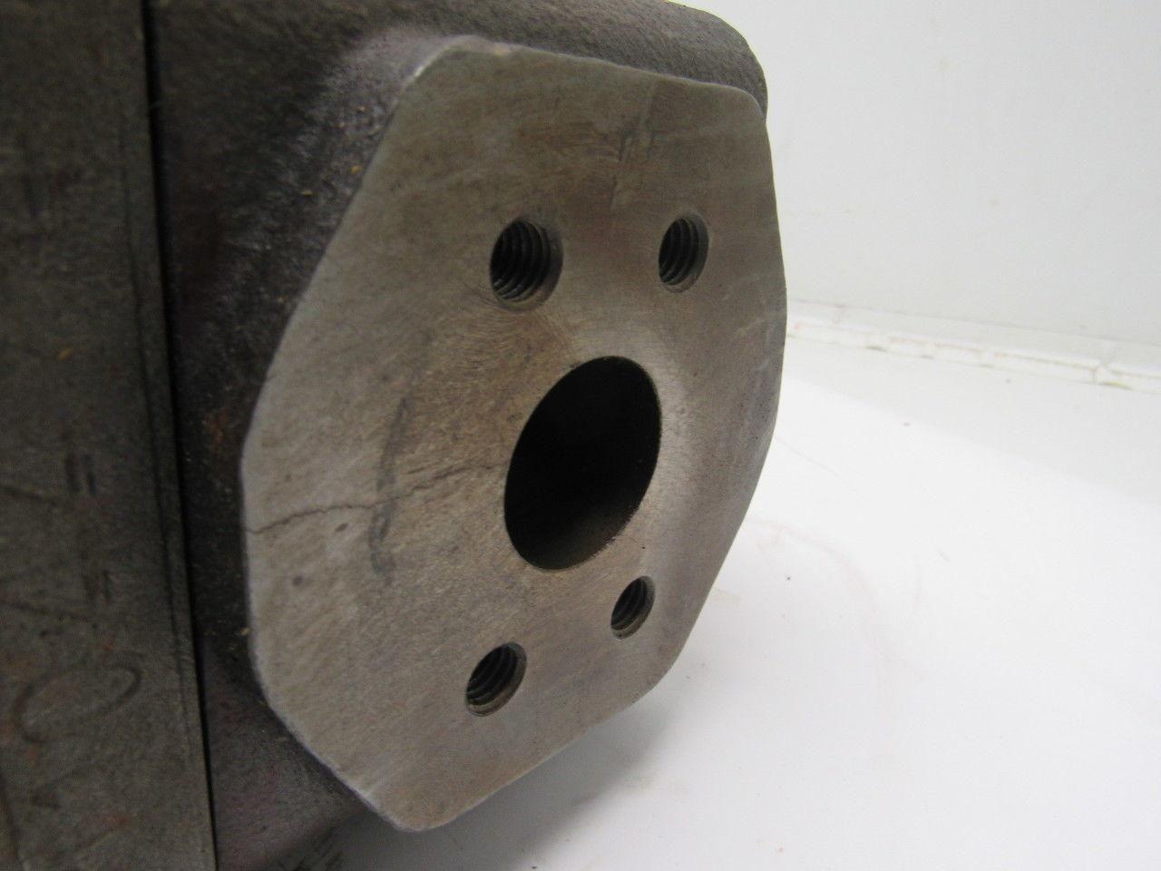 PARKER PGP640 55 A404 Hydraulic Cast Iron Pump. See Specs