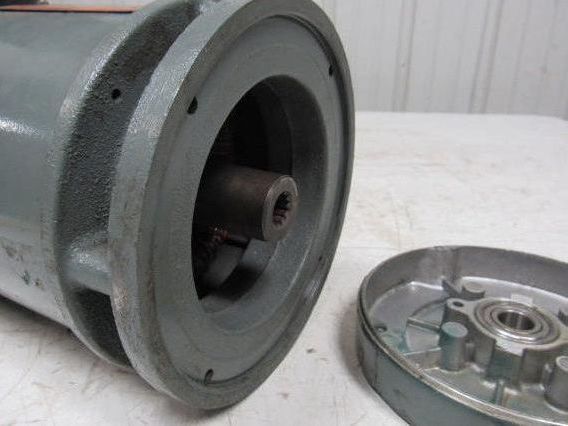 Reliance B77S377OM Type P Brake Motor 3/4 Hp. 1725 RPM 230/460V 60Hz Spline Gear