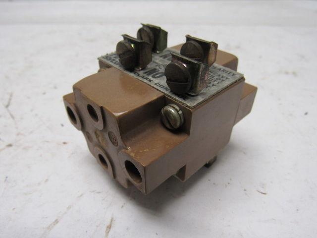 Sylvania PB Contact Blocks Bulletin 100 HD 2NC-2NO Panel Mounted