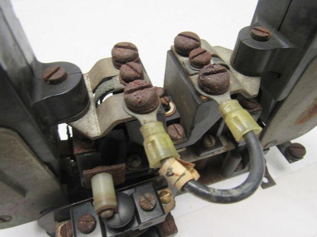 GE General Electric 2D01FFA002 DS303A DC Contactor 600V 50A