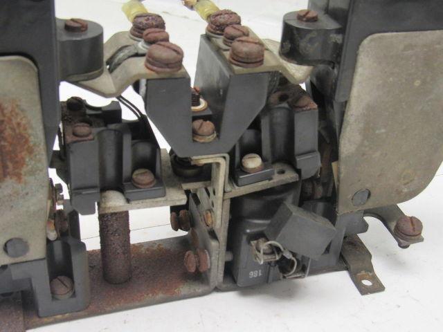 GE General Electric 2D01FFA002 DS303A DC Contactor 600V 50A