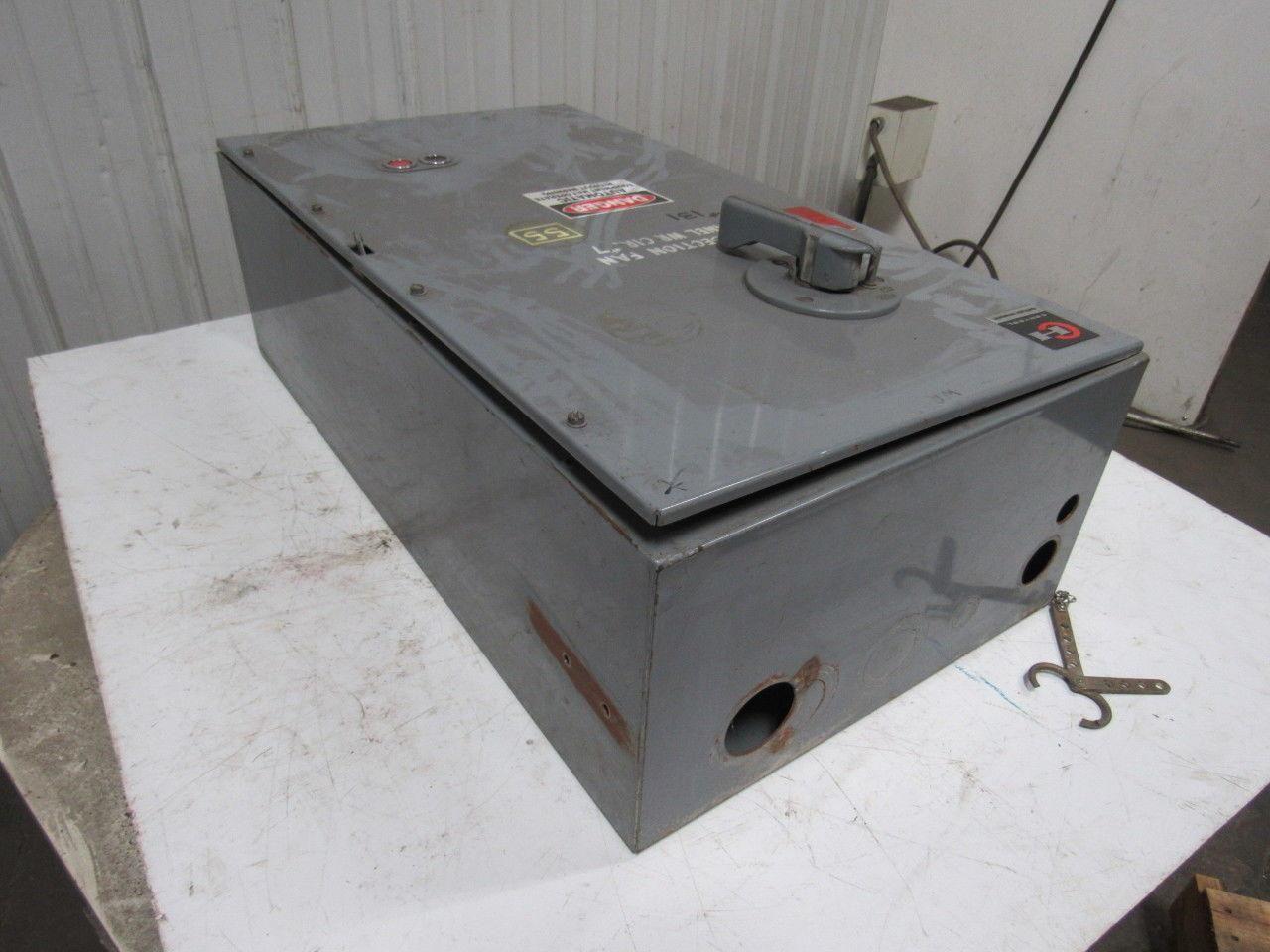 Cutler Hammer AC Magnetic Motor Controller Starter Combination 100Hp 200A 600V