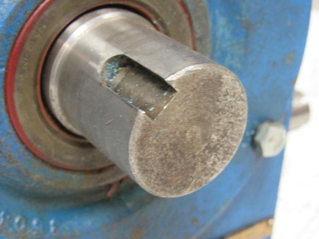 Cleveland 84-0-32868-3 Size 35E Series 39 Worm Gear Speed Reducer 5 X 1 Ratio