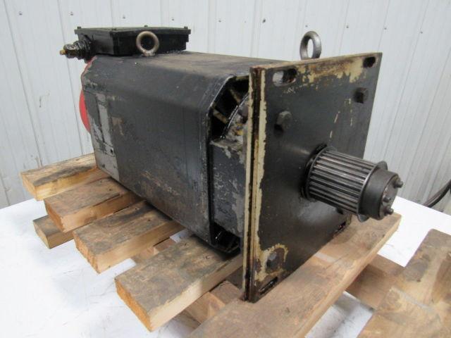 GE Fanuc A06B-0728-B920 #3031 18P/10000 AC Spindle Servo Motor 200V 3Ph 4 Pole