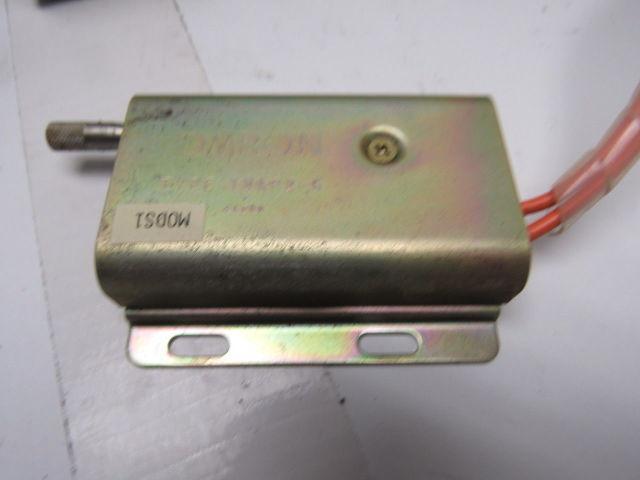 National FSS1-101 Electrical Enclosure 12" Fluorecent Light W/Switch 100V 50Hz