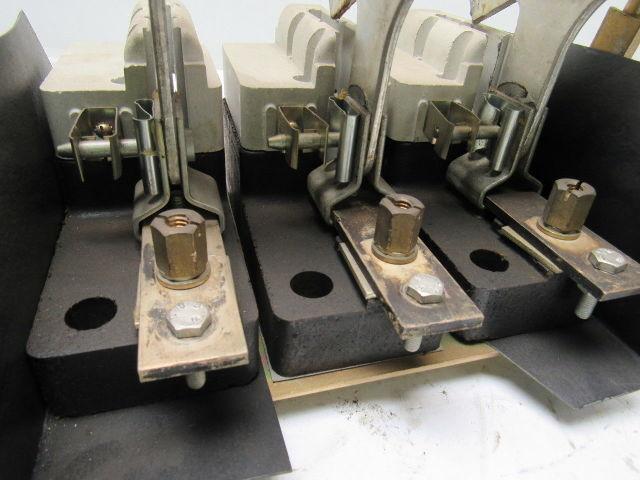 Square D 9421 G110 Non Fused Disconnect Switch 200A