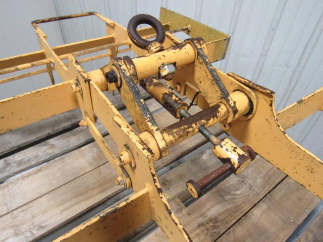 BREHOB 500LB Lift Grappling Hoist Hook Claw 47"x30" Reversed Tongs