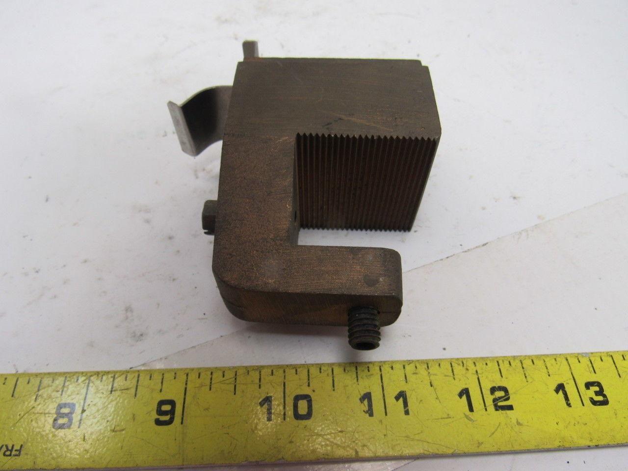 W197UF Brush Holder Lot/1
