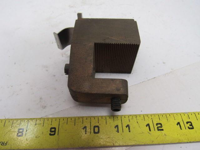 W197UF Brush Holder Lot/1