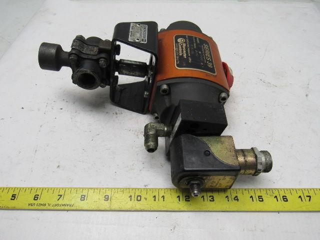 Worchester Controls Series 39 Model 10 Pneumatic Actuator W/1/2" NPT 3-Way Valve