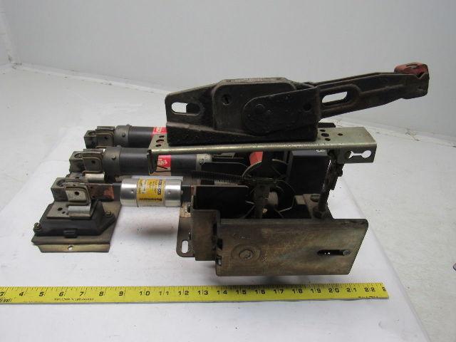 Square D CLass 9422 Type TF-2 125A Disconnect Switch Flange Mount & Handle