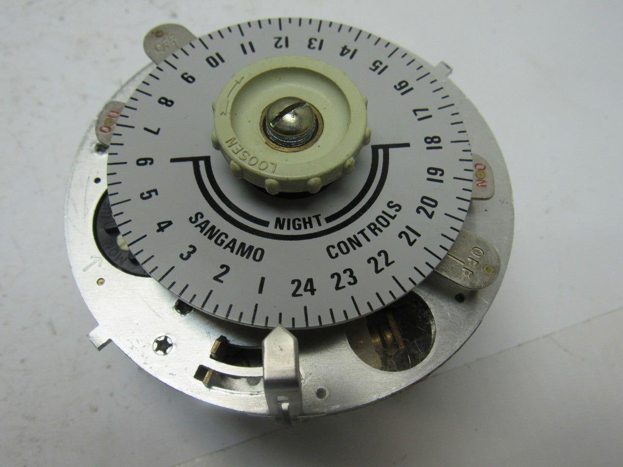 Sangamo S254 2 171E 3 Pin 24 hour Time Switch Analog /Mechanical 200/250V 50Hz